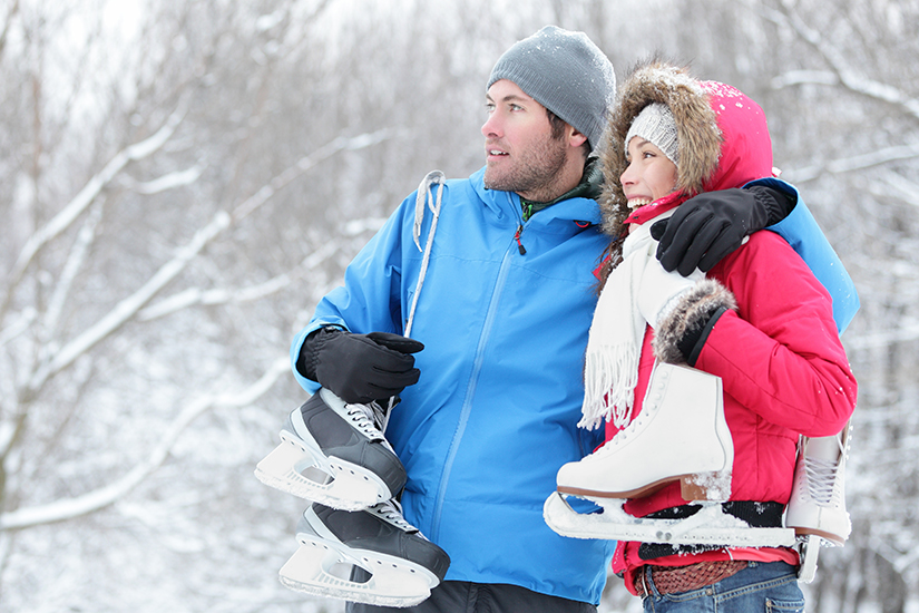 couple skating winter